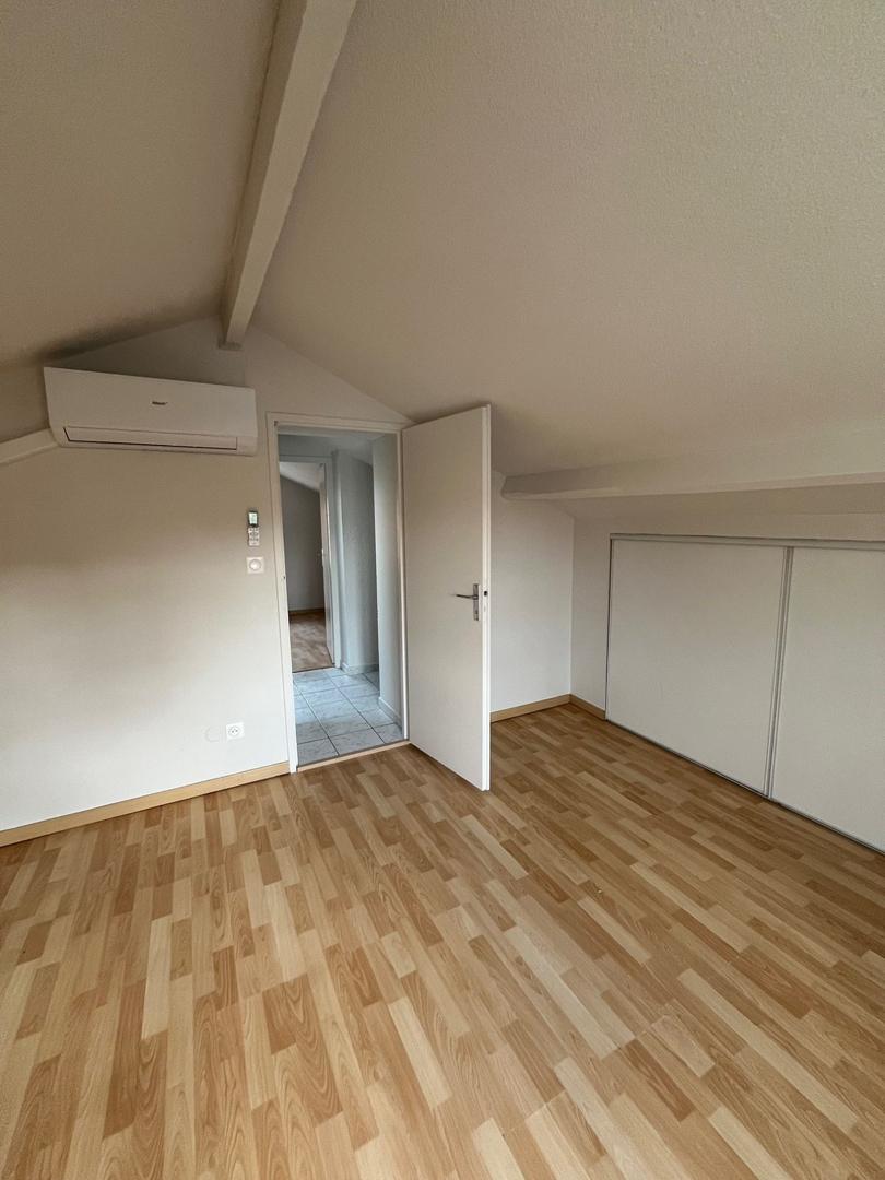 Location maison 5 pièces 128 m²