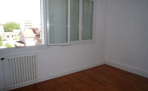 Location appartement 3 pièces 65 m²