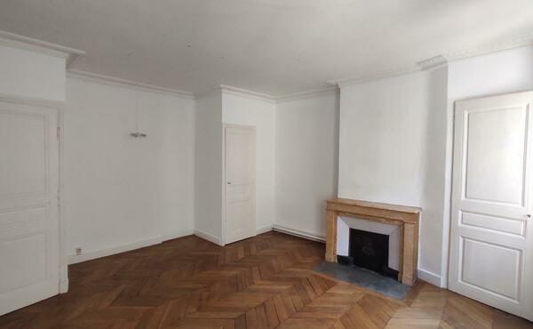 Location appartement 3 pièces 113 m²