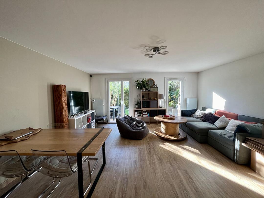 Location maison meublée 5 pièces 86 m²